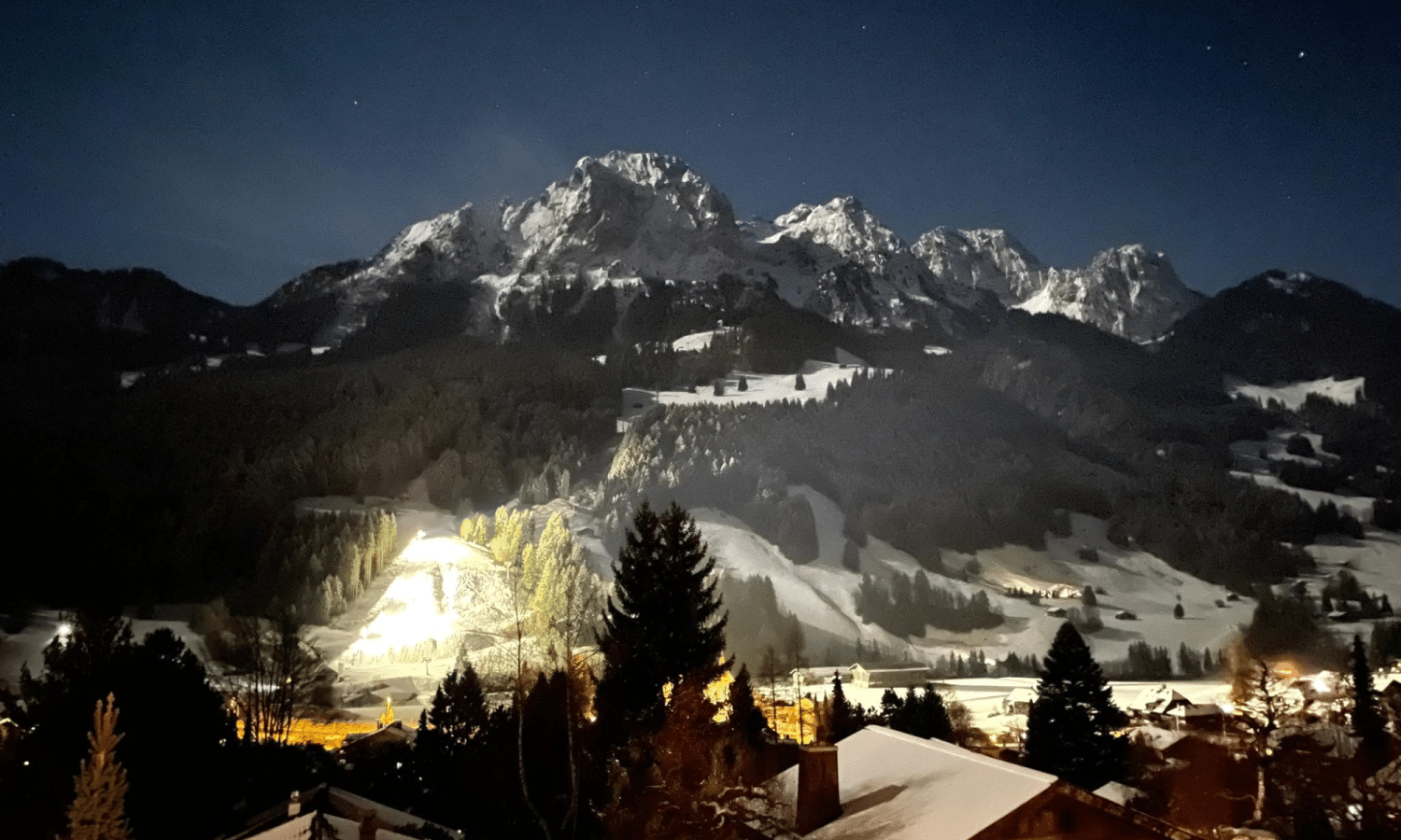 Ski nocturne et souper à Rougemont