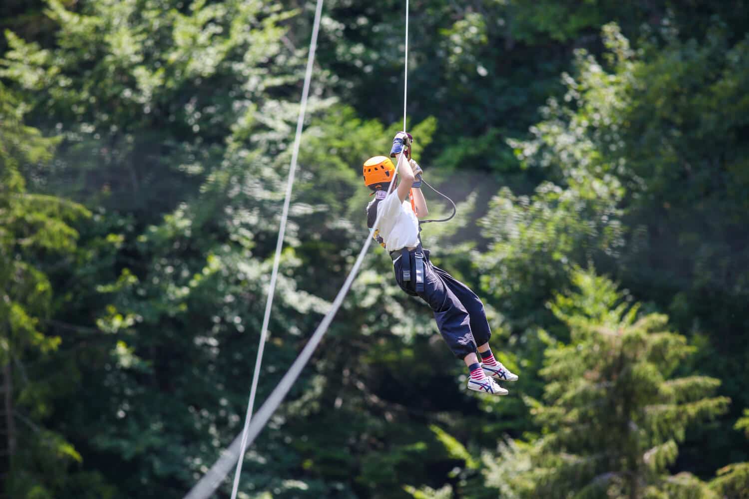 Tyrolienne géante aux Gorges du Pissot